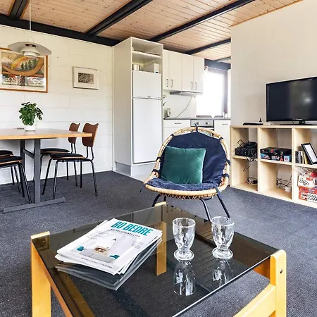 Semesterbostad 6 Person In V Ggerl Se Bøtø By
