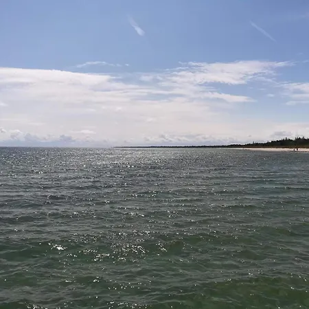 6 Person In Vaeggerlose Ferienhaus Bøtø By